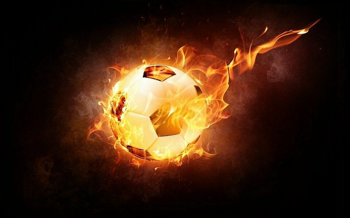 Football 1406106 960 720 Football 1406106 960 720
